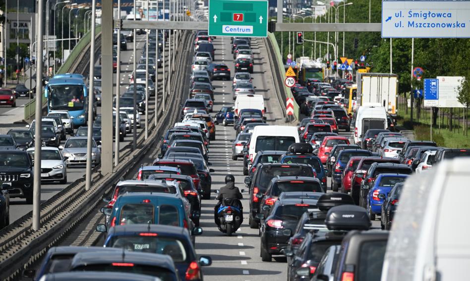 Warszawa wstrzymuje oddech. Remonty paraliżują życie w centrum.