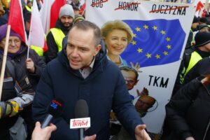 Gretkowska: Polskie wybory bazują na podsycaniu podziałów prowadzących do groźnej eskalacji