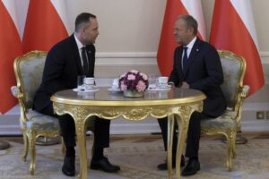 Nawrocki i Tusk znów przy jednym stole? Media sugerują możliwy "przełom" w kluczowej sprawie
