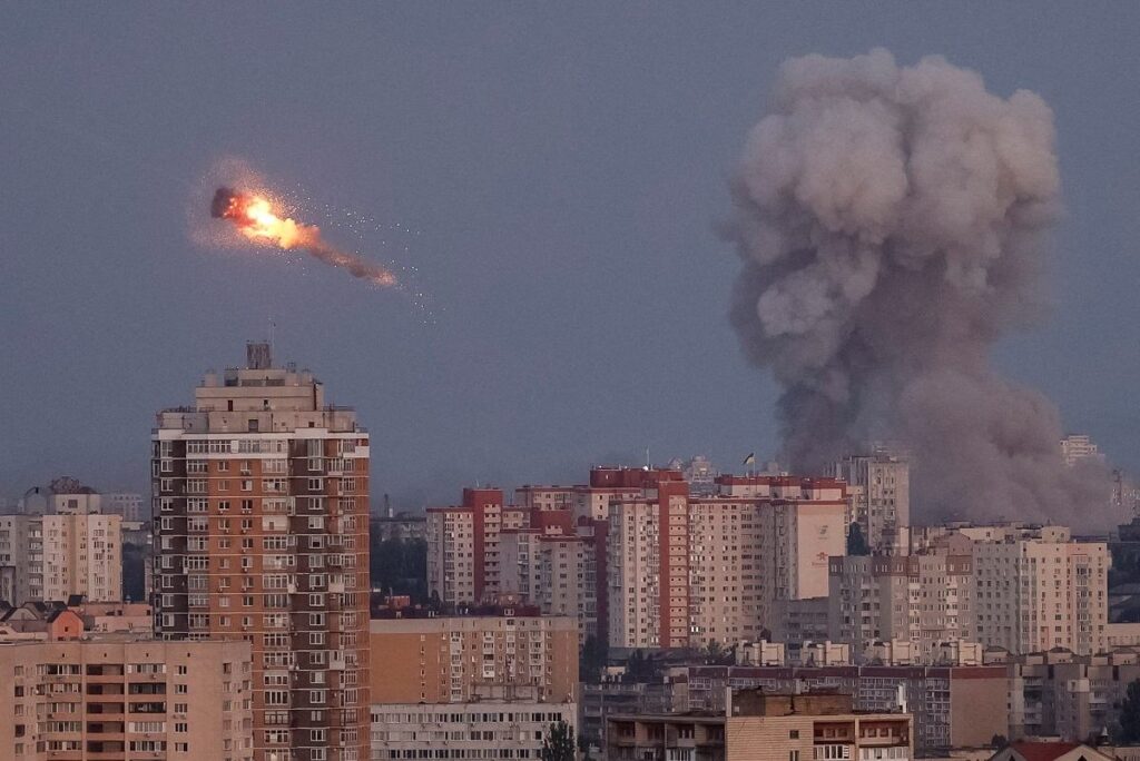 Dowództwo Operacyjne w stanie gotowości po rosyjskim ataku na Ukrainę. "Sytuacja eskaluje"