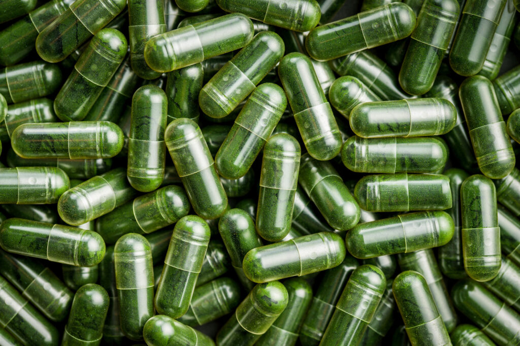 Suplementy diety z chlorofilem - odkryj korzyści zdrowotne
