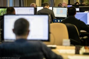 Listopadowy czterodniowy weekend? Sprawdź, kto może liczyć na wolne