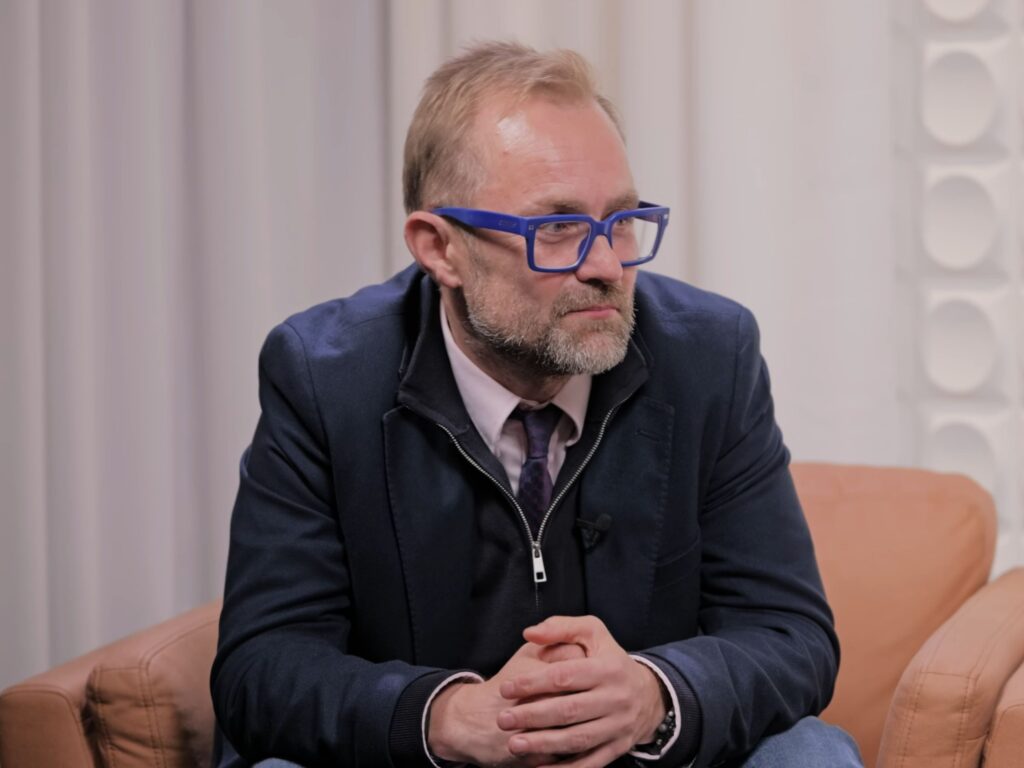 Dawny parlamentarzysta przeszedł przez bankructwo, teraz pomaga innym wyjść z długów. „Upadłość to nie powód do wstydu”