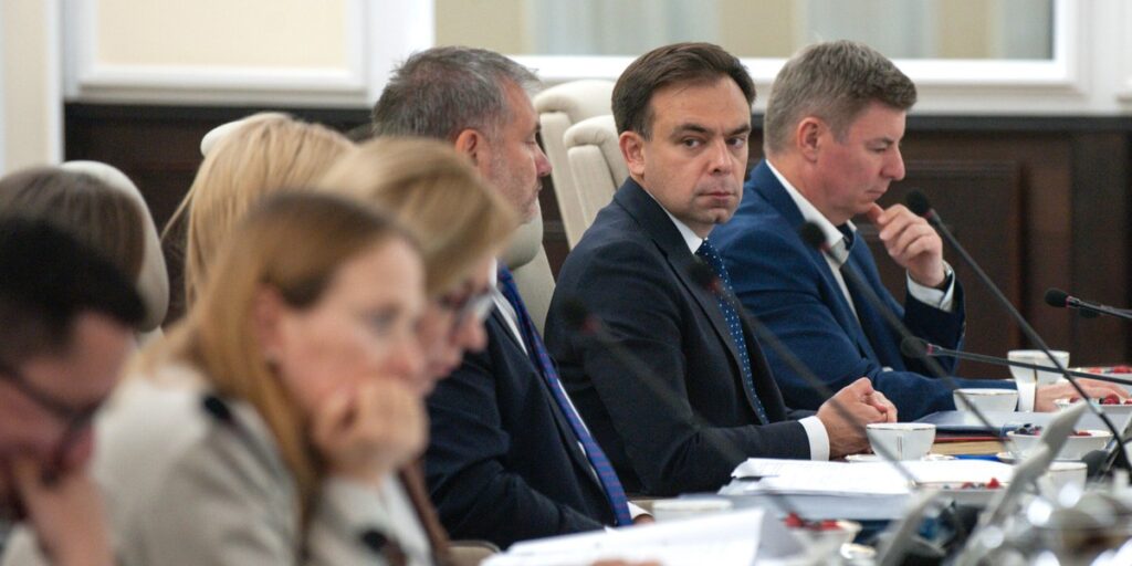 Ministra funduszy przejmuje rolę liderki gospodarczej w rządzie Donalda Tuska — nowy rozkład sił w gabinecie [ANALIZA]