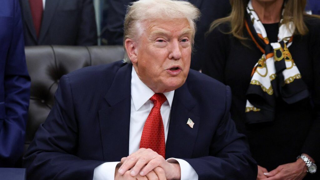 Klęska polityki Trumpa jest nieunikniona. Oznaki zbliżającego się kryzysu są coraz wyraźniejsze [ANALIZA]