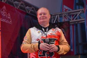 Żużel. Kanclerz odpowiada na krytykę: tor niezgodny z przepisami, kontrowersje wokół klapek Bajerskiego i problem z atmosferą