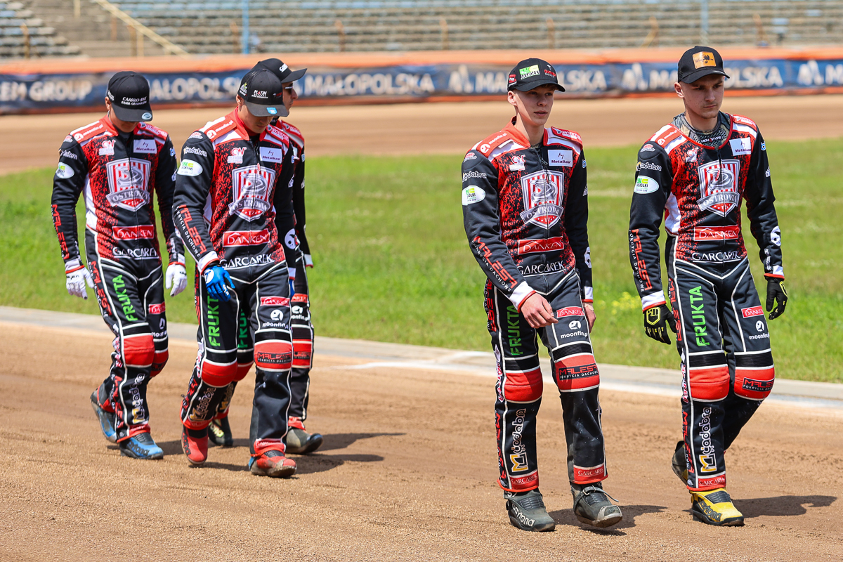 Żużel. Trzy zespoły wciąż potrzebują 1,5 mln zł. Moonfin Malesa o krok od przełomowego sukcesu